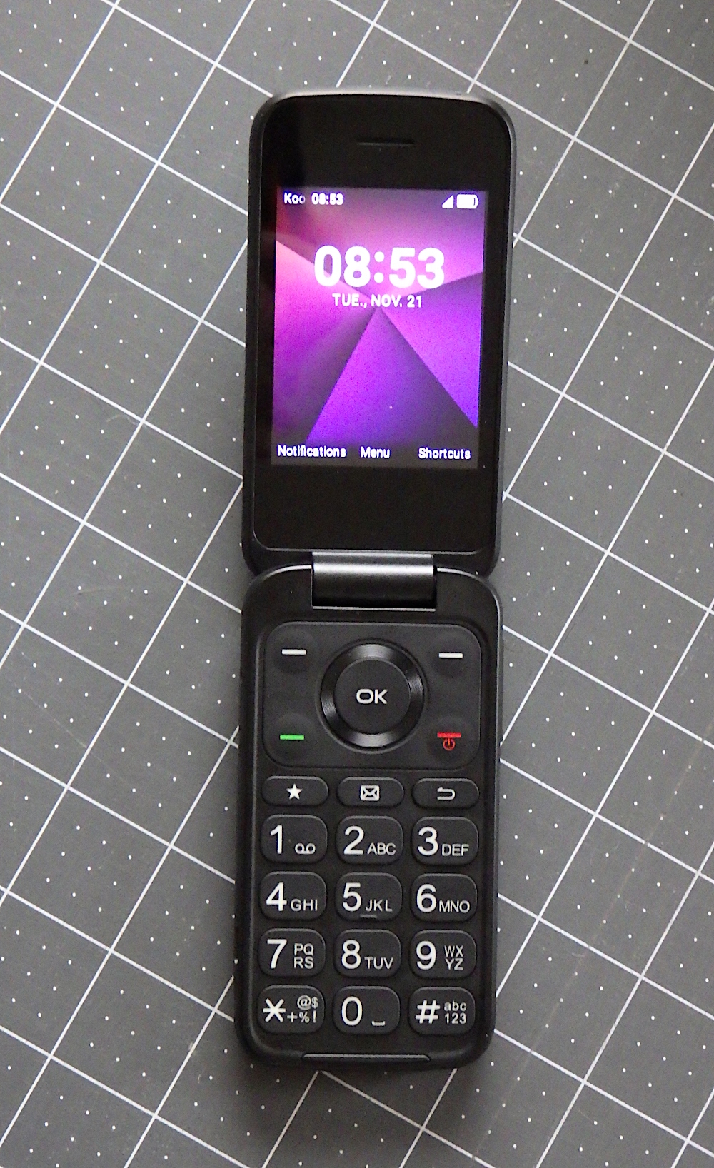 TCL Flip phone with Android Open Source Project 11.jpg