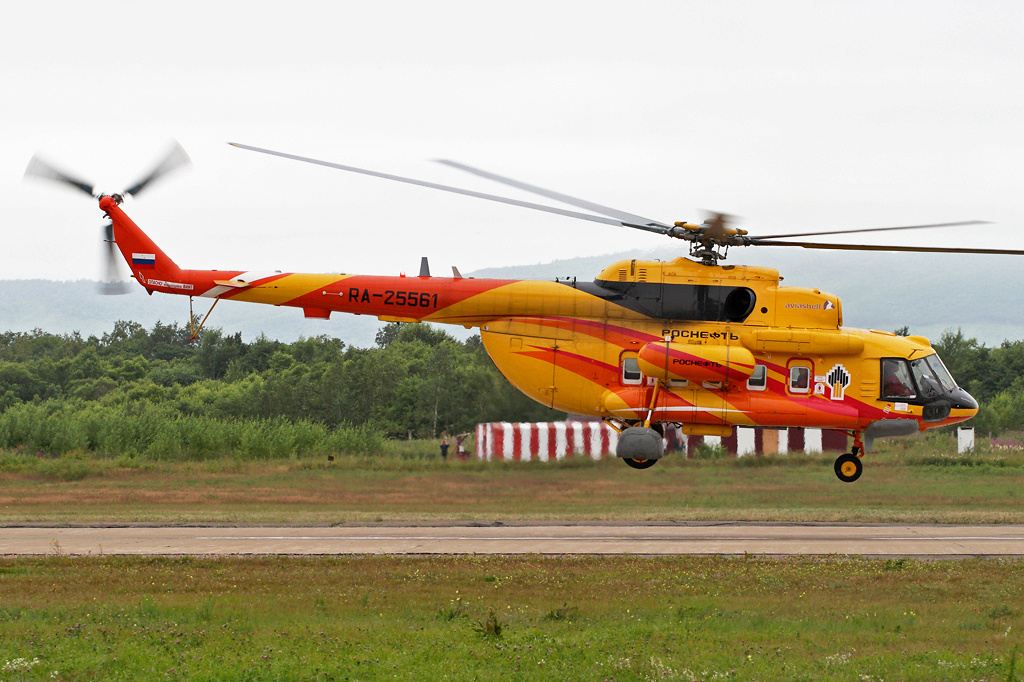 Mil Mi-8MTV-1, Rosneft (Aviashelf) AN2332701.jpg
