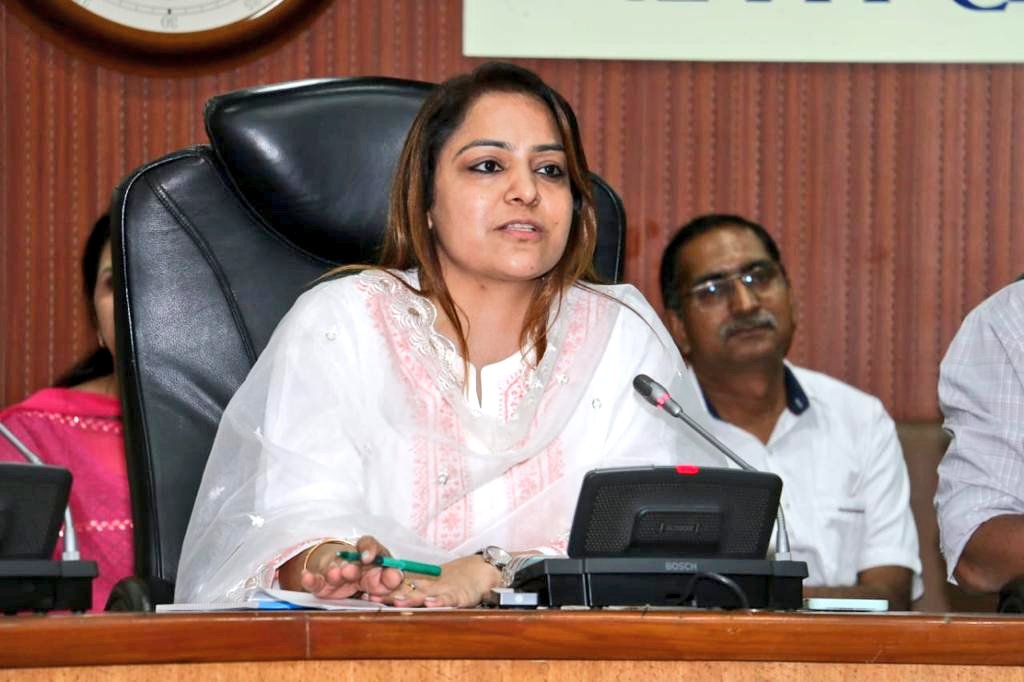 Shelly Oberoi as Mayor, Municipal Corporation of Delhi, 2023.jpg