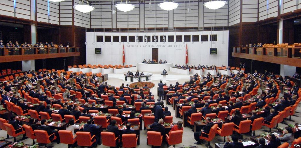 Grand National Assembly of Turkey MPs in June 2015.jpg